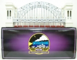 MTH 10-1016 Silver & Red Hellgate Bridge LN/Box